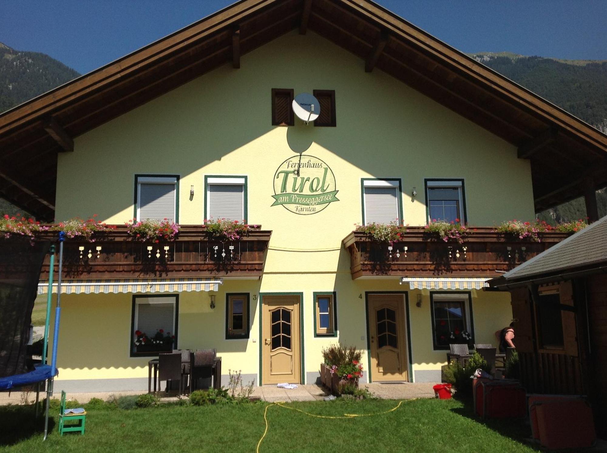 Landhaus Tirol Hotel Lake Pressegg Exterior photo